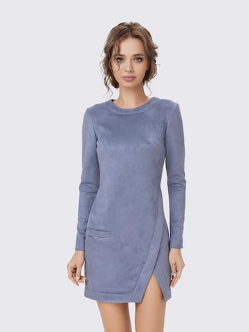 Anushka Jurk in Blauw: voorkant