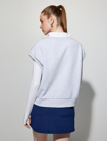 Koton Sweatshirt in Grau