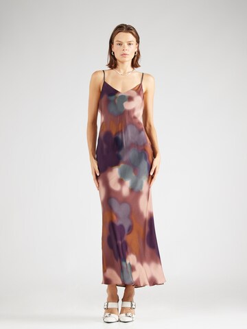 Forever New Kleid 'Skye' in Rot: Vorderseite