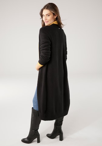 LAURA SCOTT Knit Cardigan in Black