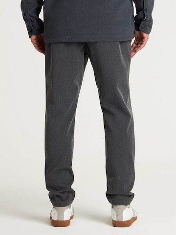 Regular Pantalon chino 'Stone Dual' CHASIN' en gris