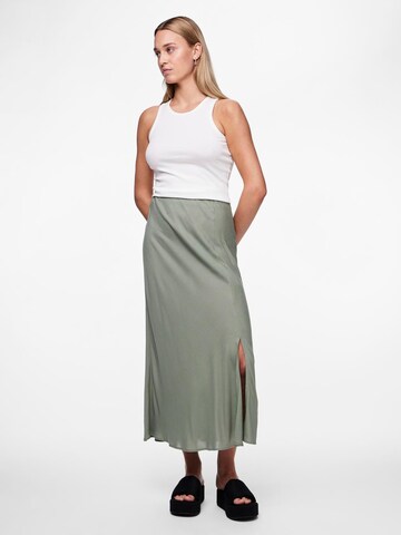 PIECES Skirt 'NYA' in Green