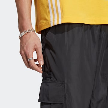 ADIDAS ORIGINALS Slimfit Cargobroek in Zwart