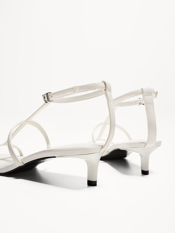 Bershka Sandal in White