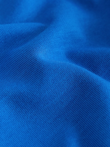 T-Shirt Next en bleu