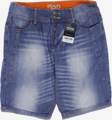 Miracle of Denim Shorts in L in Blue: front