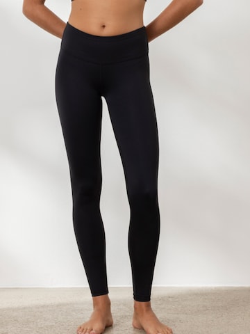 Hey Honey Skinny Leggings in Black