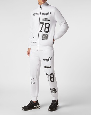 Survêtement 'Multilogo' Plein Sport en blanc : devant