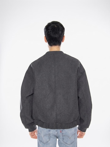Veste mi-saison 'Worf Life Bomber Jacket OTW -- Dark Grey Melange Men's Jacket ONLY & SONS' Only & Sons en gris