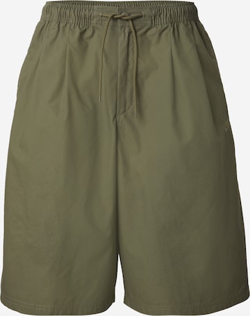 Nike Sportswear Свободный крой Штаны 'Club Seoul' в Зеленый: спереди