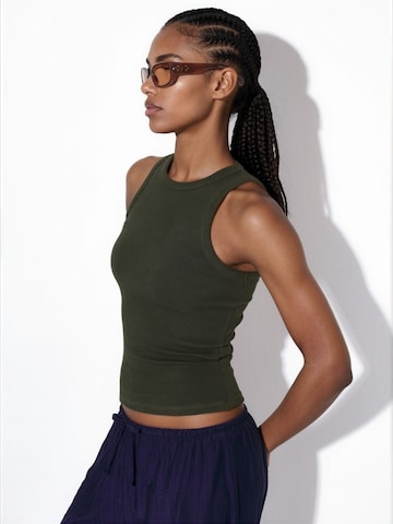 Busem Top 'Tanktops & Camis' in Green
