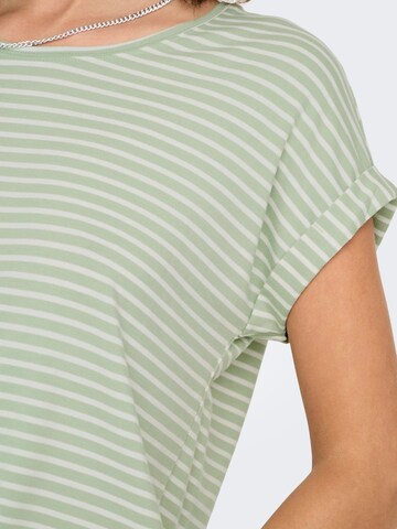 ONLY - Camiseta 'ONLMOSTER' en verde