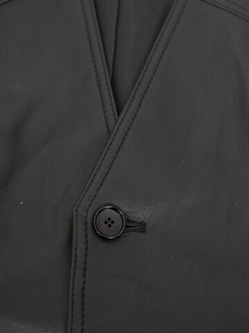 MADDOX Vest 'Freddy' in Black