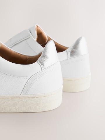Next Slip-on 'Forever Comfort' in Wit