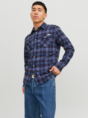 Coupe slim Chemise 'Sheridan' JACK & JONES en bleu : devant