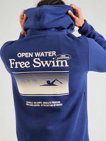 ARMEDANGELS Sweatshirt 'PAARLO FREE SWIM' in Blau