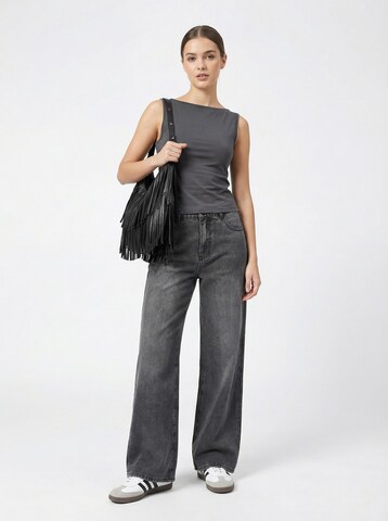 studioselect Top 'Asya' in Bruin