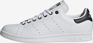 Sneaker bassa 'Stan Smith' di ADIDAS ORIGINALS in bianco: frontale