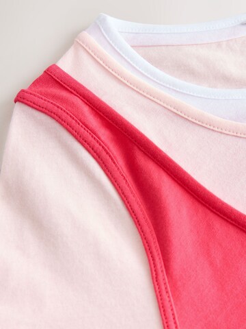 Tricou de la Next pe roz