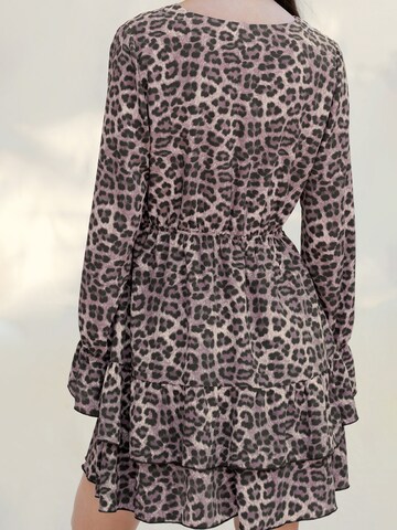 A LOT LESS Kleid 'Liliana' in Braun