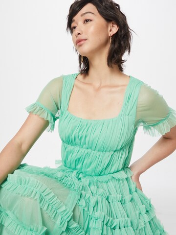 Robe de cocktail Warehouse en vert