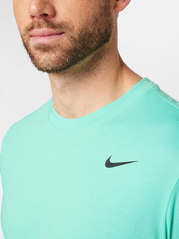 NIKE Regular fit Functioneel shirt in Groen