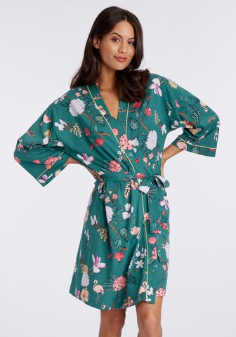 LASCANA Dressing Gown in Green: front