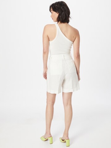 Loosefit Pantalon à plis Sisley en blanc