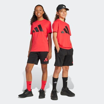 ADIDAS SPORTSWEAR Tracksuit in Red: front