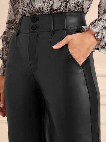 Bootcut Pantalon love & roses en noir