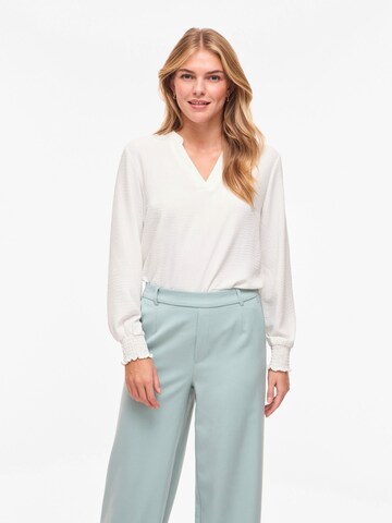 VILA - Blusa 'VILovie' en blanco: frente