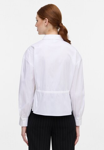 ETERNA Blouse in Wit