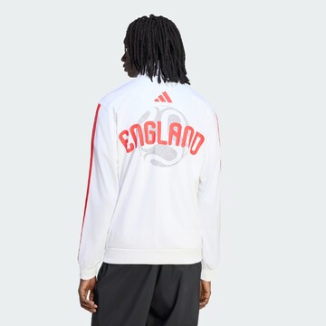 Veste de sport 'FIFA Fussball-Weltmeisterschaft 26™ England' ADIDAS PERFORMANCE en blanc
