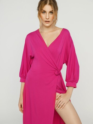 Madnezz House Kleid 'Petra' in Pink