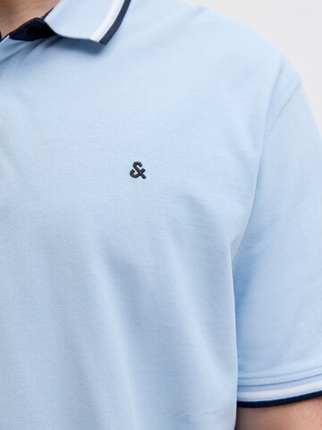 Jack & Jones Plus Bluser & t-shirts 'JJEPAULOS' i blå