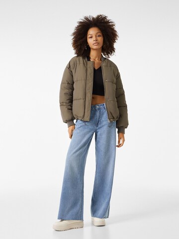 Bershka Přechodná bunda – béžová