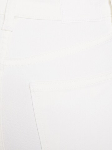 Skinny Jeans di Bershka in bianco