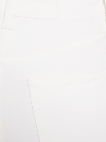 Bershka Skinny Jeans i vit