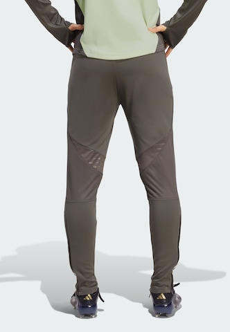 Coupe slim Pantalon de sport 'Real Madrid Tiro 25 Competition' ADIDAS PERFORMANCE en gris