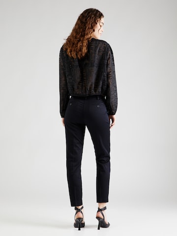 Coupe slim Pantalon à plis Sisley en noir