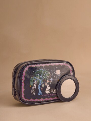Beauty case di Cath Kidston in blu