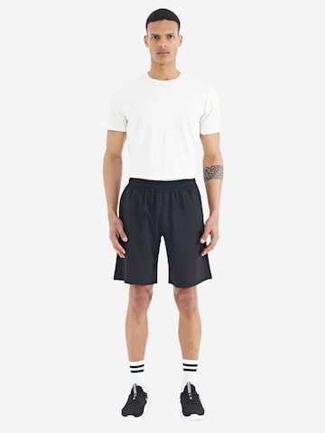 Pantalon de sport 'Aktive Unterteile' Tommy Life en noir