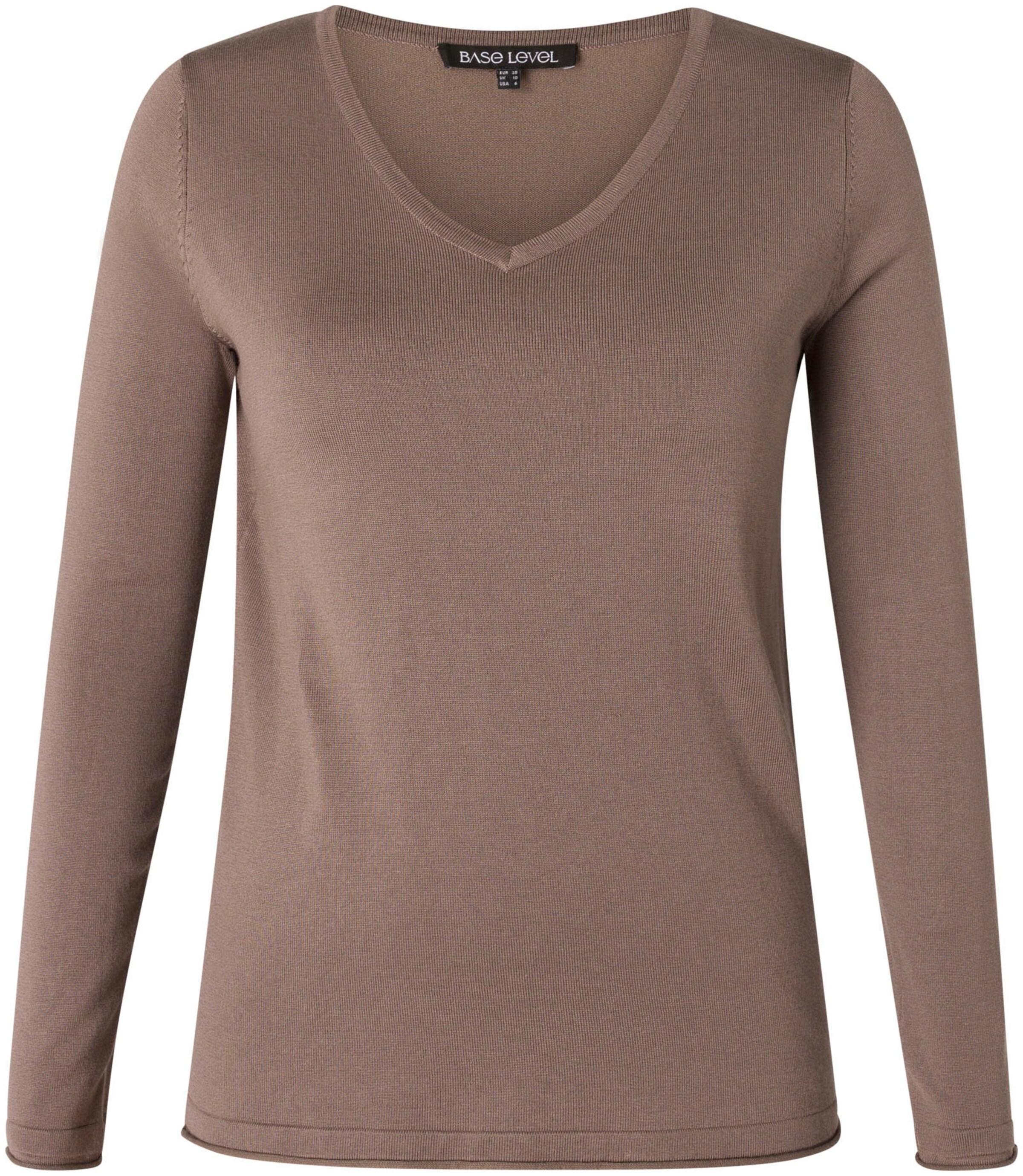 BASE LEVEL Pullover in Grau: Vorderseite