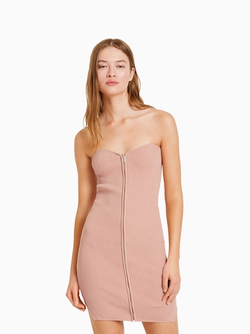 Bershka Knit dress in Pink: front