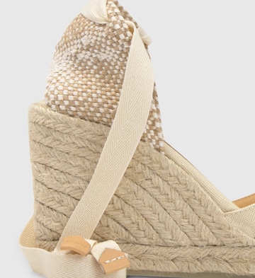 Espadrillas 'Chiara' di Castañer in bianco
