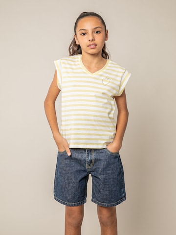 T-Shirt 'VAMIKA' Deeluxe en jaune : devant