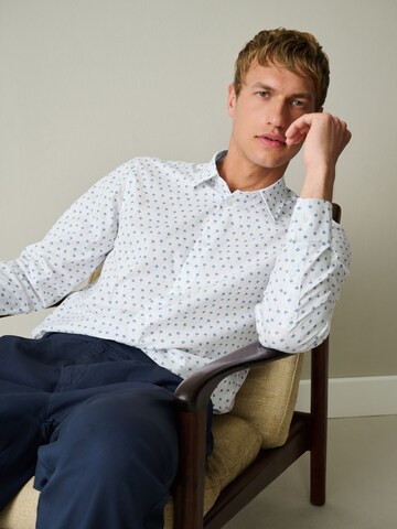 Next Regular fit Ing - fehér