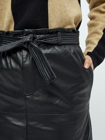 minus Rock 'Jessi' in Schwarz