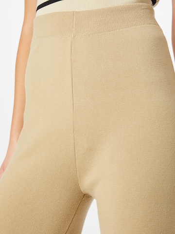 NA-KD Regular Broek in Beige