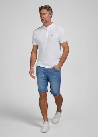 HECHTER PARIS Shirt in White